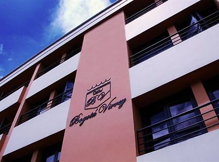 Hotel Bogota Virrey Екстериор снимка