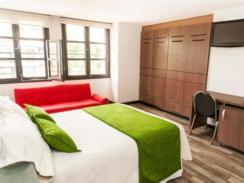 Hotel Bogota Virrey Екстериор снимка