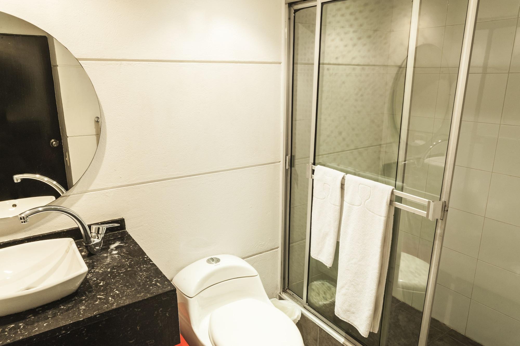 Hotel Bogota Virrey Екстериор снимка