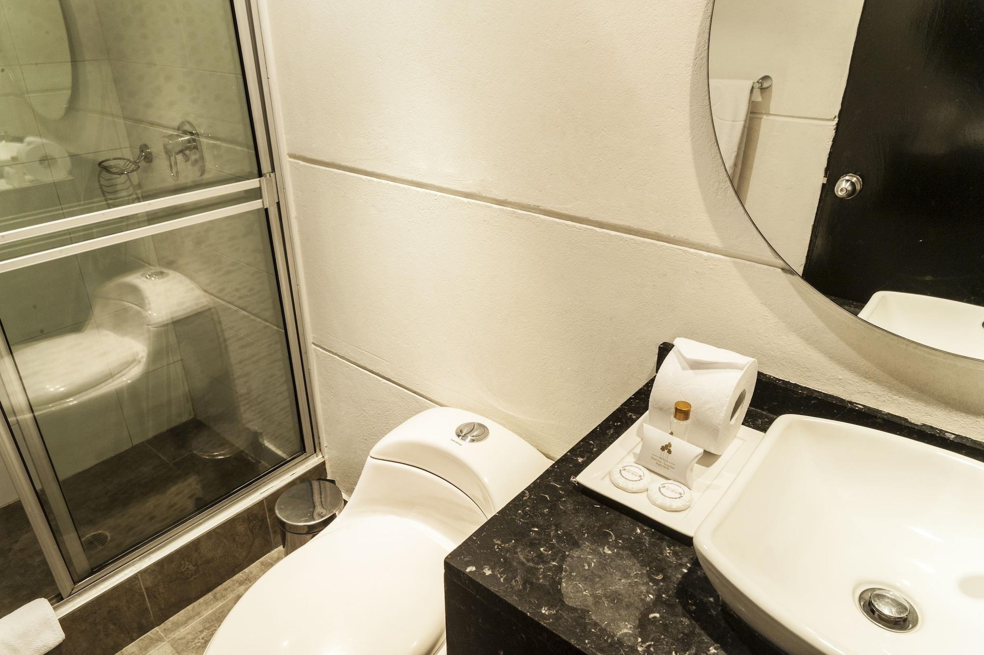 Hotel Bogota Virrey Екстериор снимка