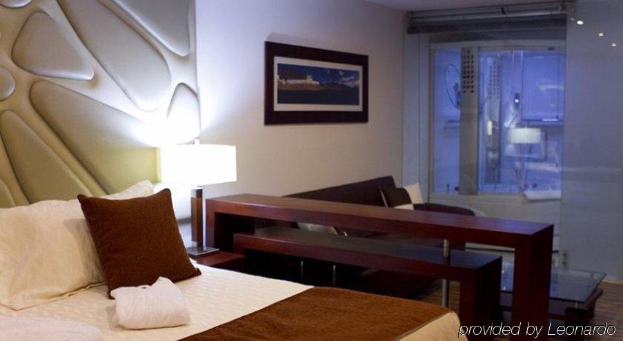 Hotel Bogota Virrey Екстериор снимка