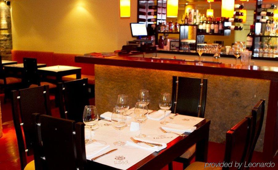 Hotel Bogota Virrey Екстериор снимка